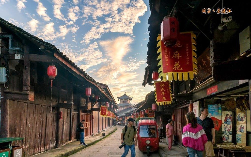 探索知识,畅所欲言-已婚女人梦见初恋男友是什么意思?问答交流平台